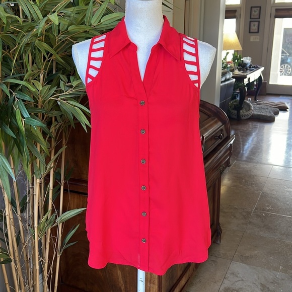 BCX ladies sleeveless button-down top, NWT size medium red - Picture 2 of 11
